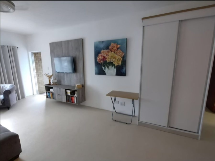 2 Bedroom Property for Sale in Ferreira Town Eastern Cape